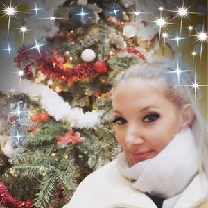 Meet your Posher, Tiffany